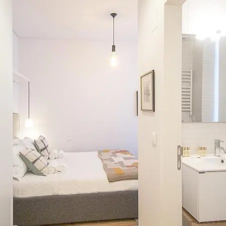 Bairro Alto Charming Bright With Ac Elevator Daire Lisboa