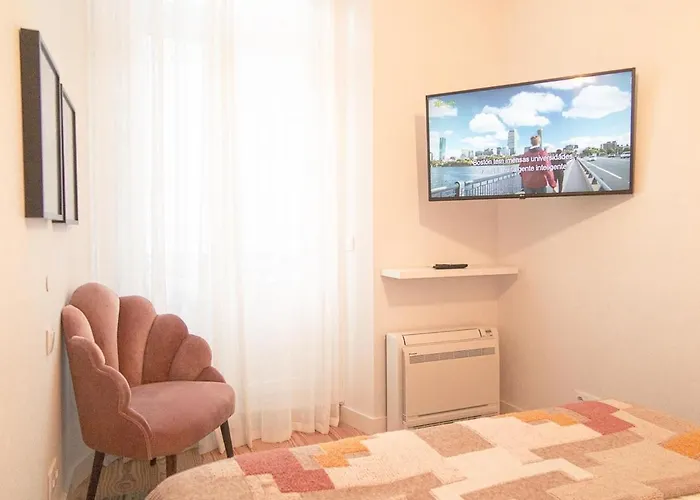 شقة Bairro Alto Charming Bright With Ac Elevator Lisboa