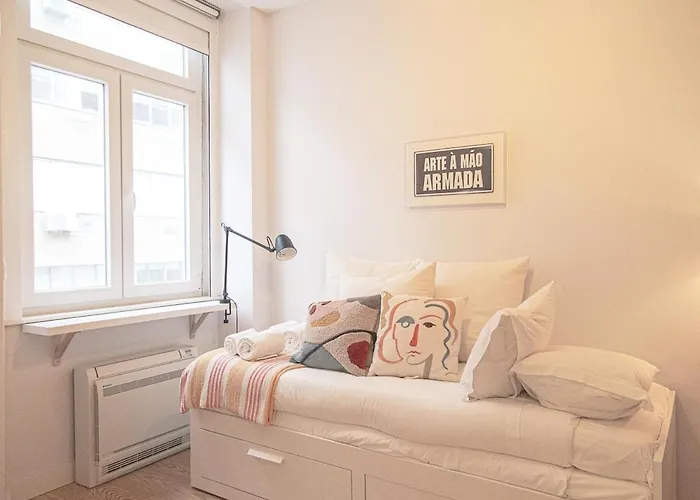 Bairro Alto Charming Bright With Ac Elevator