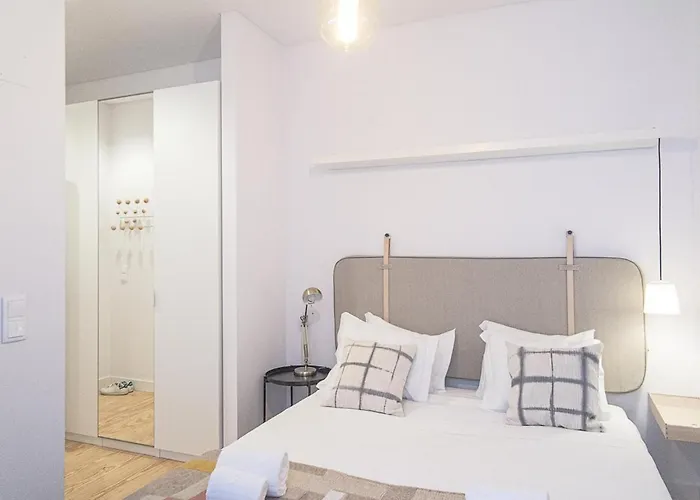 Lejlighed Bairro Alto Charming Bright With Ac Elevator Lisboa