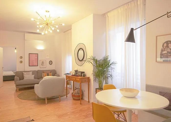 Bairro Alto Charming Bright With Ac Elevator