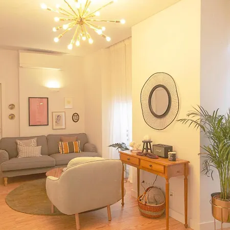 アパート Bairro Alto Charming Bright With Ac Elevator